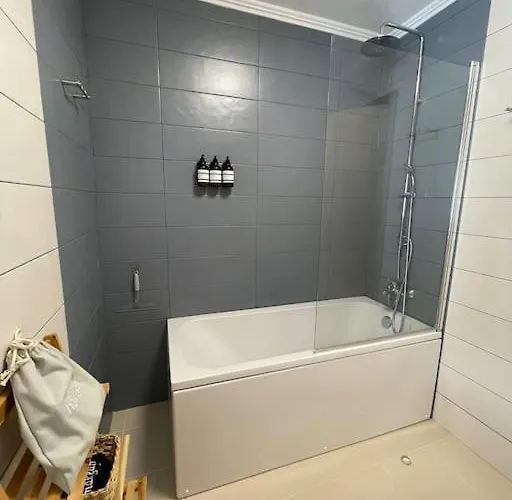 Alegria #1 - Steps To The Ocean! Apartment Capelo