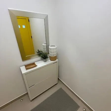 Alegria #1 - Steps To The Ocean! Capelo